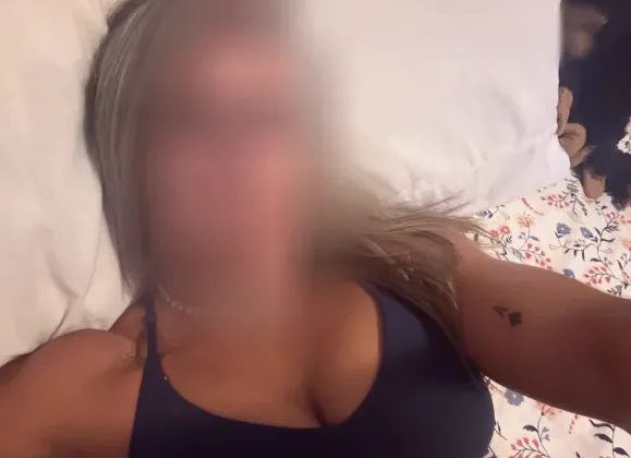 Claudia, 34