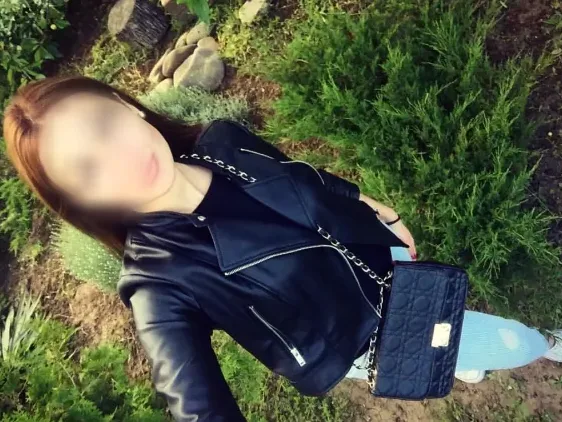 Fabienne, 31