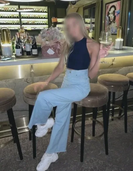 Marie, 34