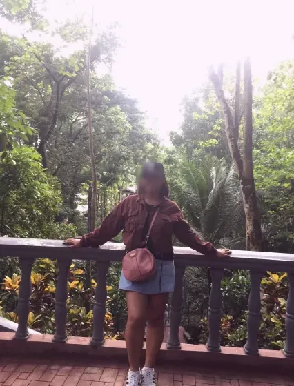 Marina, 32