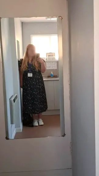 Nadine, 18