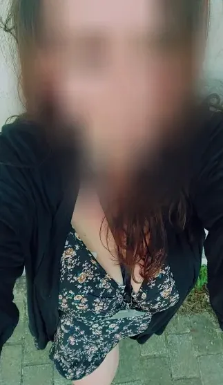 Sina, 30