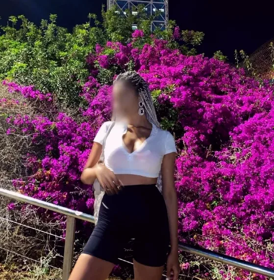 Sophia, 36